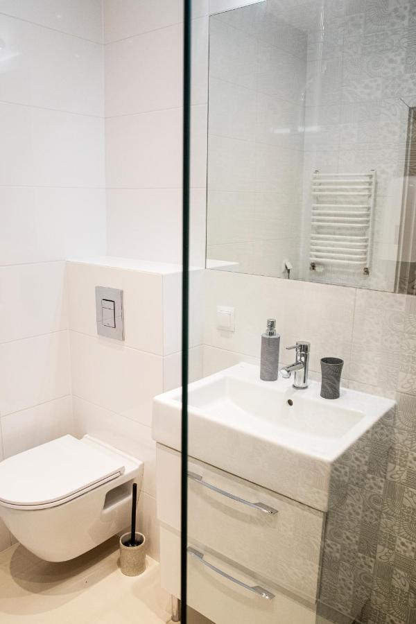 Maya'S Flats & Resorts 48 - Szafarnia Gdańsk Buitenkant foto