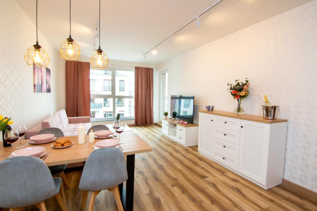 Maya'S Flats & Resorts 48 - Szafarnia Gdańsk Buitenkant foto