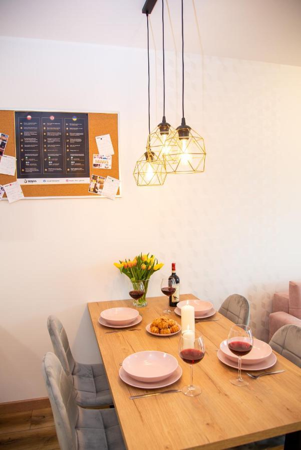 Maya'S Flats & Resorts 48 - Szafarnia Gdańsk Buitenkant foto